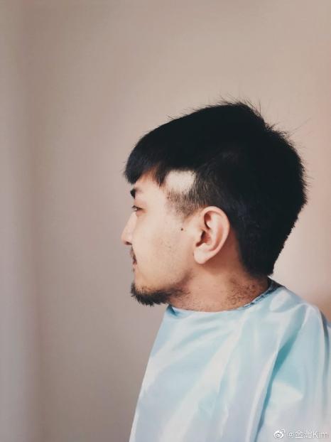 薛之谦推鬓角,薛之谦发型剃坏