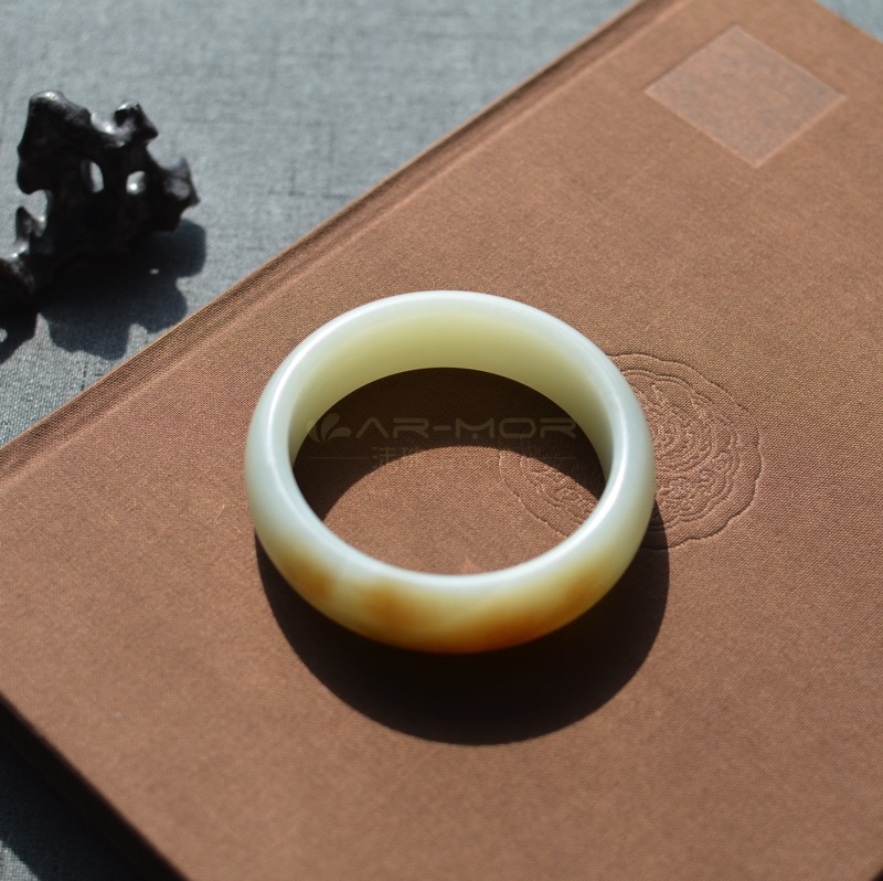 手镯的特征及图片,手镯分为几种镯形和图片