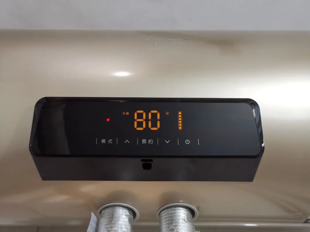 免换芯、加热快，实测一款电热水器聊聊该如何选购