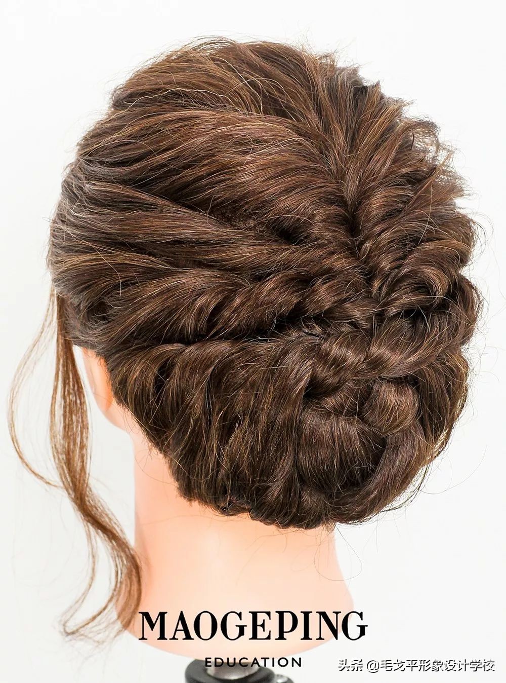 气质盘发高端大气上档次自己盘,优雅气质女人盘发