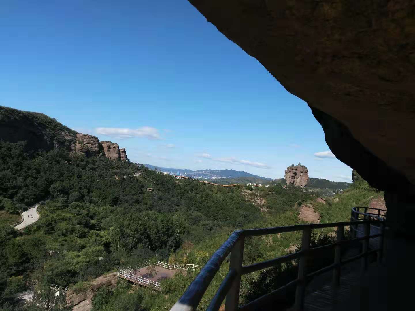 最好爬、闹市区、景色奇、有野猴—野游户外-5