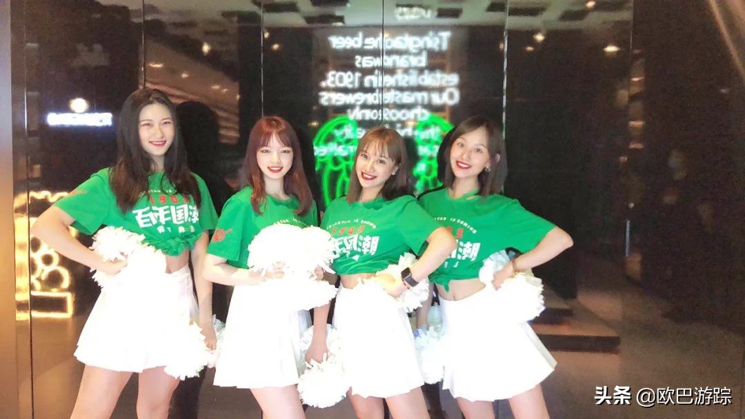 魔都四叶草洲际酒店，享缤纷自助大餐，国庆畅玩快闪啤酒节