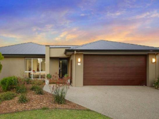 墨尔本平民房价,国外凶宅二手房出售