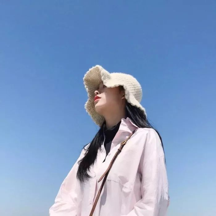 霸气女生闺蜜网名超拽高冷两个字,超好听的闺蜜女生网名