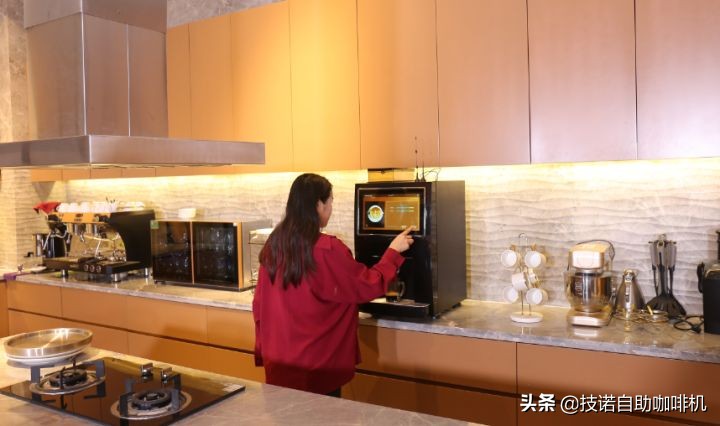 滴滤式咖啡机速溶现磨,咖啡机出的咖啡和速溶咖啡