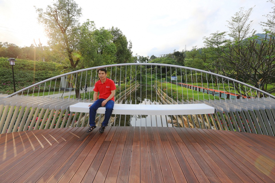 深圳禾塘湿地公园人行钢桥/中建钢构有限公司