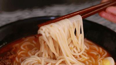 吃米和吃面哪个结实,吃面和吃饭哪个更有营养