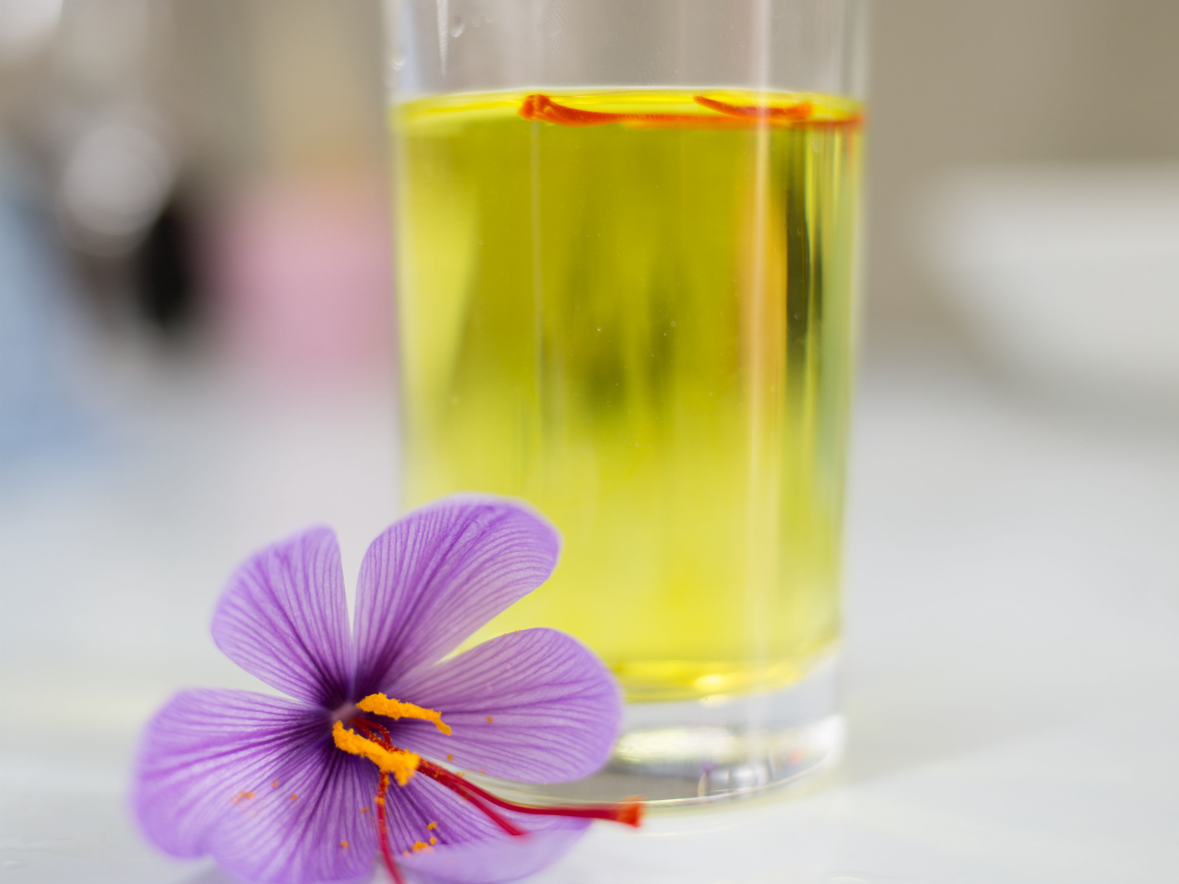 藏红花的作用与功效藏红花的吃法,最正宗藏红花的功能