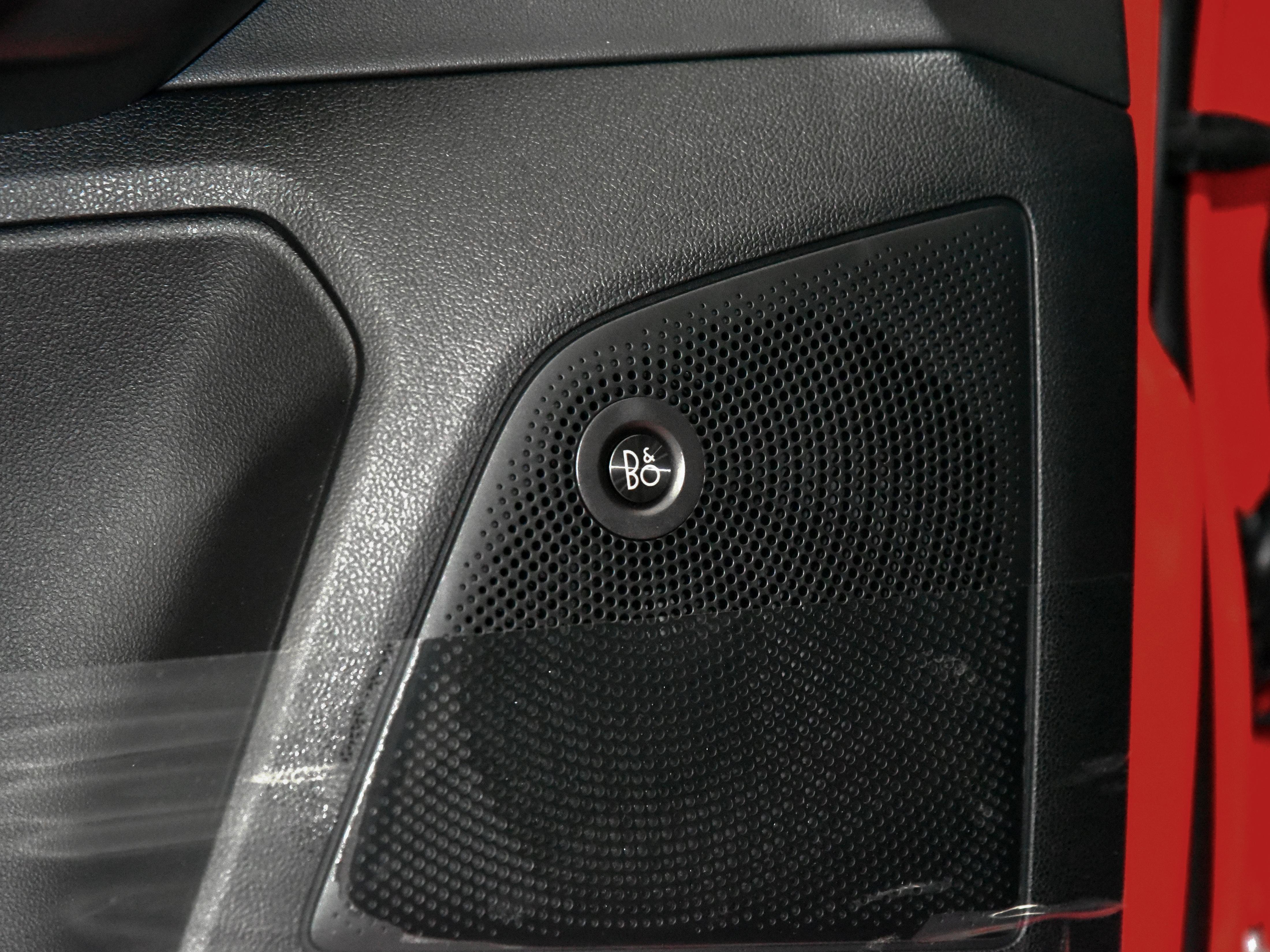 除了动力，品质不输本田思域，实惠的合资轿车，福特福克斯