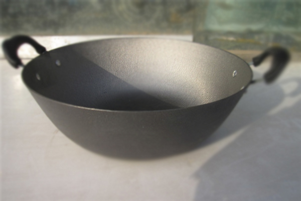 铁锅重新开锅的正确方法不粘锅,铁锅的正确开锅方法不粘锅