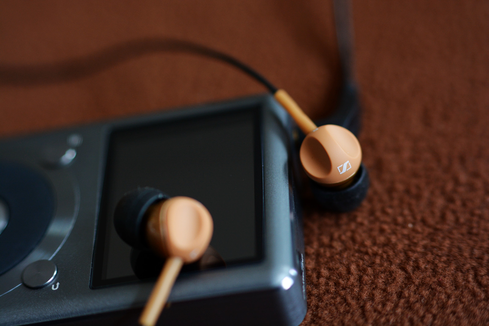 入门好选择——森海塞尔cx215耳塞音质谈