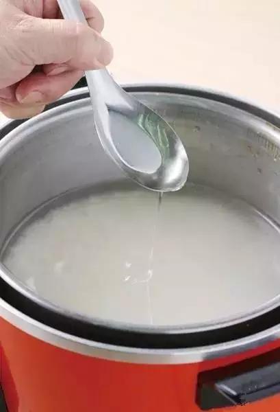 米饭没蒸熟怎么补救,米饭没熟透做夹生饭怎么补救