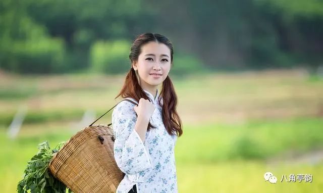 今夜，古角从心中流过