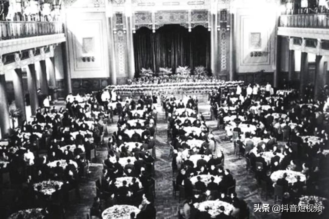 开国第一宴第一道菜,70年前的开国第一宴