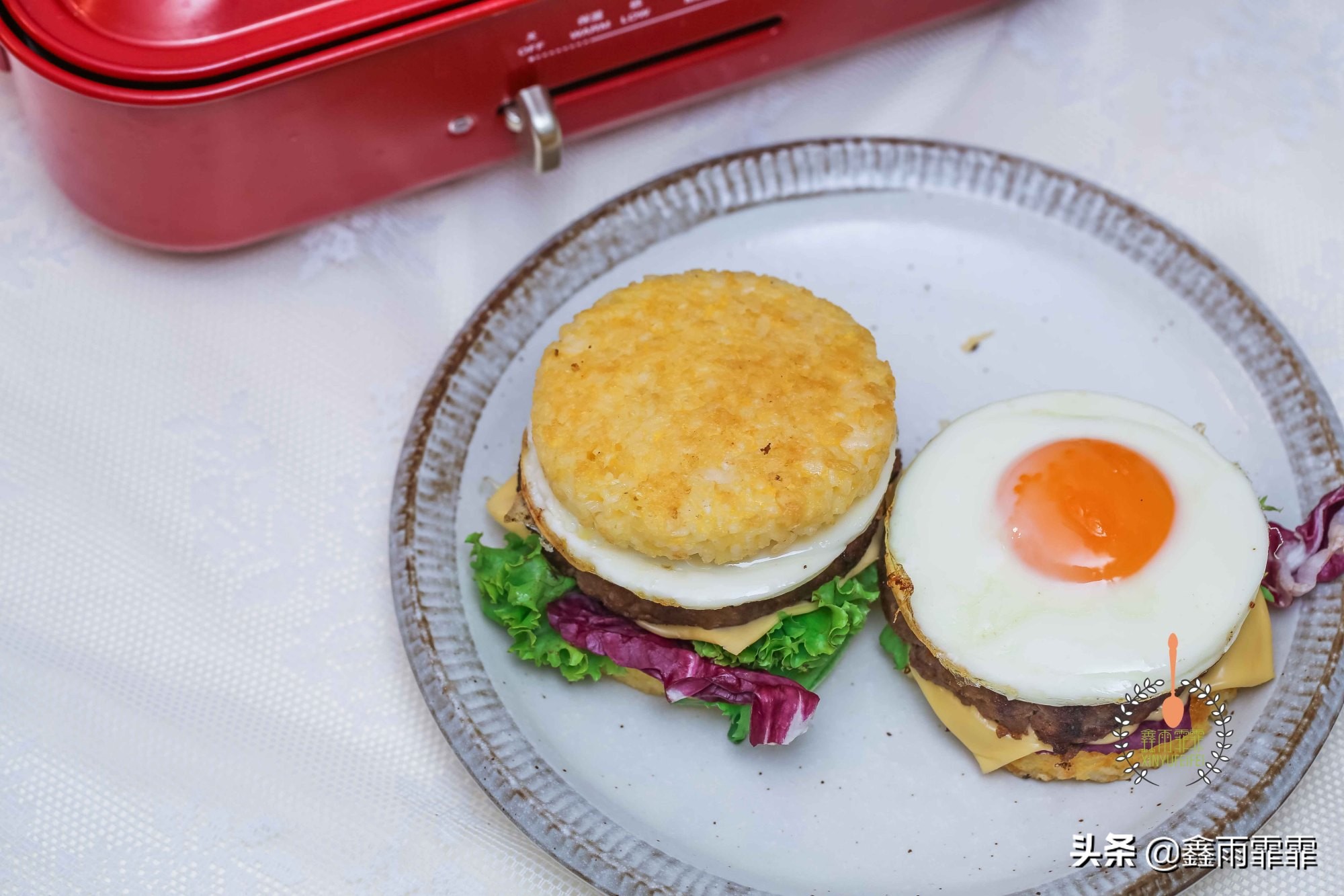 女儿最近迷上了美食,女儿喜欢吃汉堡