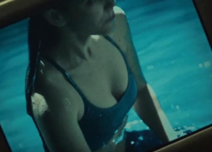 又渴又疼！手臂被石头卡住五天五夜？这部电影告诉你如何断臂求生