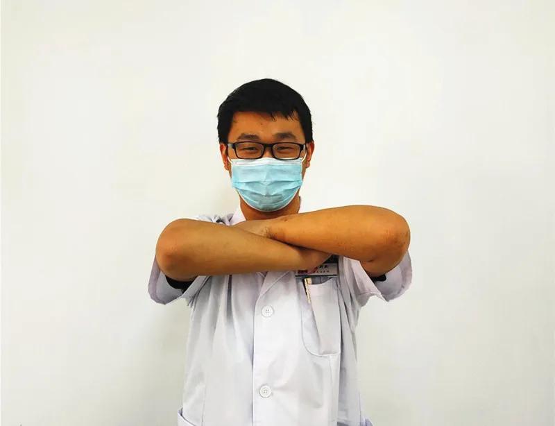 肩周炎肩膀疼一招立马解决,肩周炎疼痛难耐怎么解决