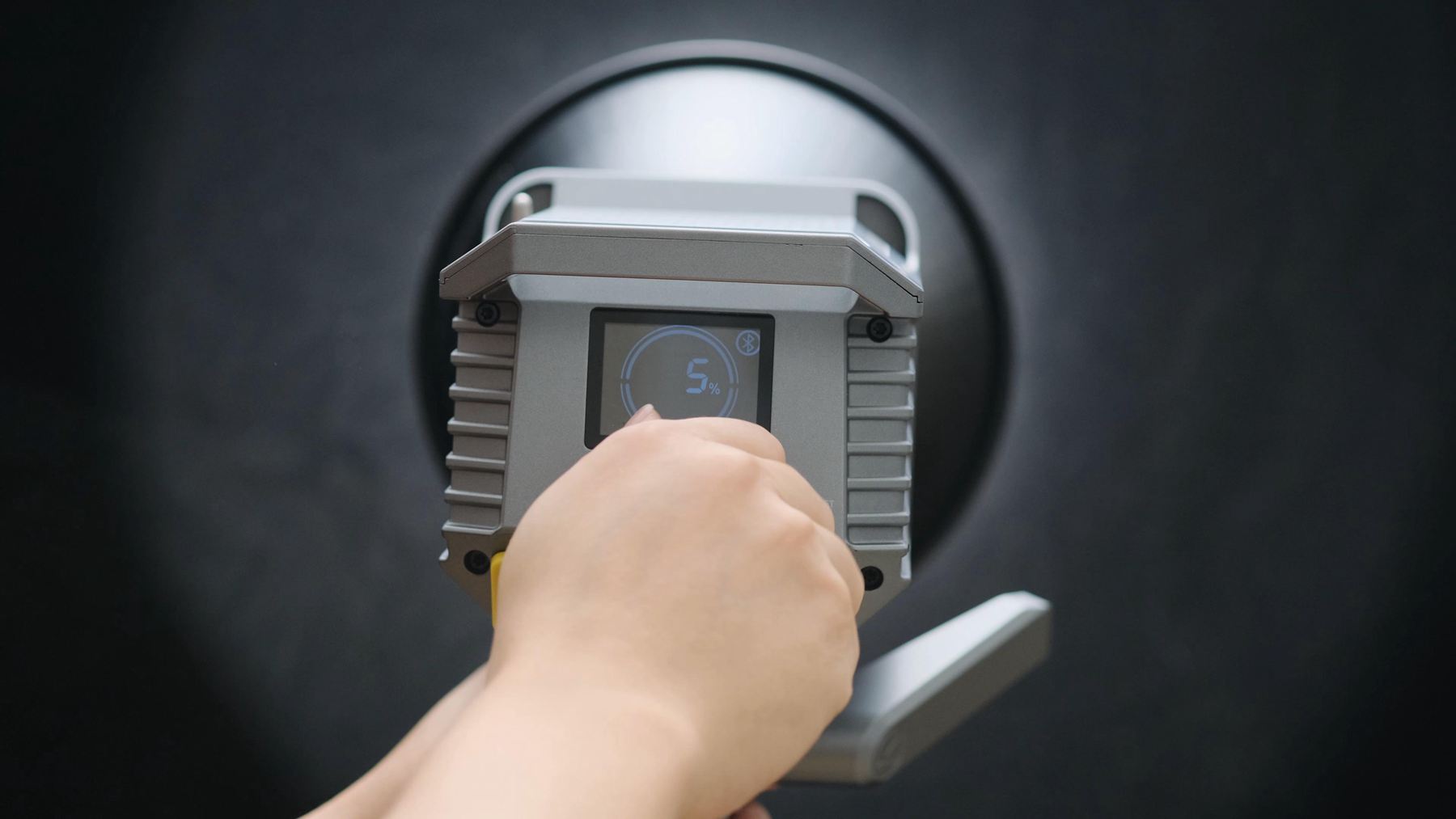 艾蒙拉100d和艾蒙拉100x,爱图仕艾蒙拉灯