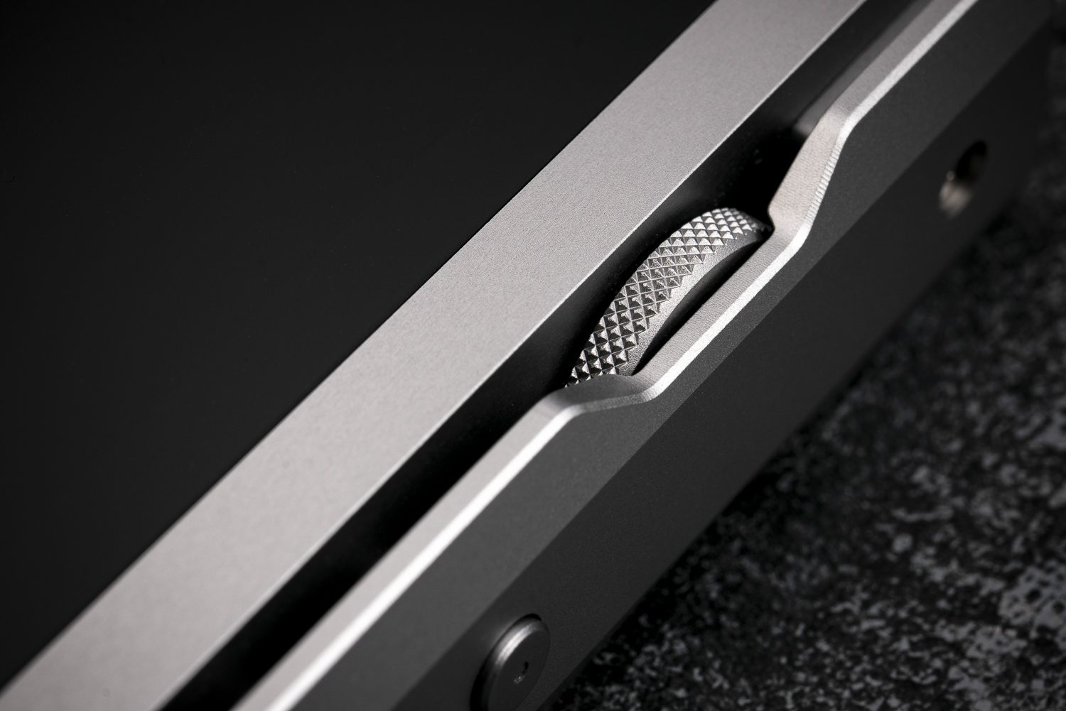 乐彼P6：全球首款分立式R2R便携*放播**器，把台机塞进随身