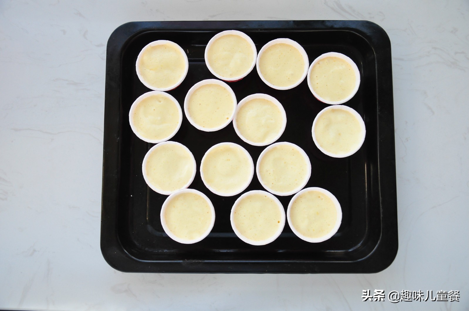 这种蔬菜代替翻糖和豆沙更健康，复活节咱们一起来做杯子蛋糕吧