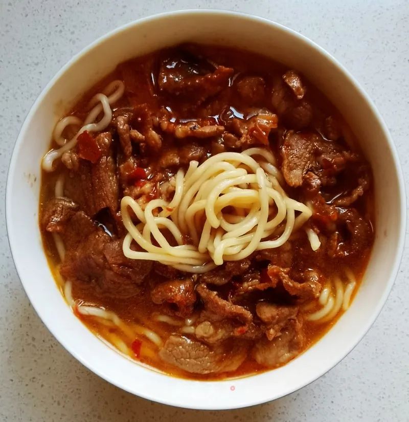 汤好喝羊肉汤面,羊肉汤面香