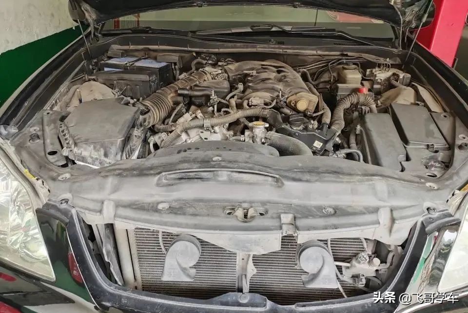 丰田皇冠3.0发动机大修有点共振,皇冠发动机烧机油大修