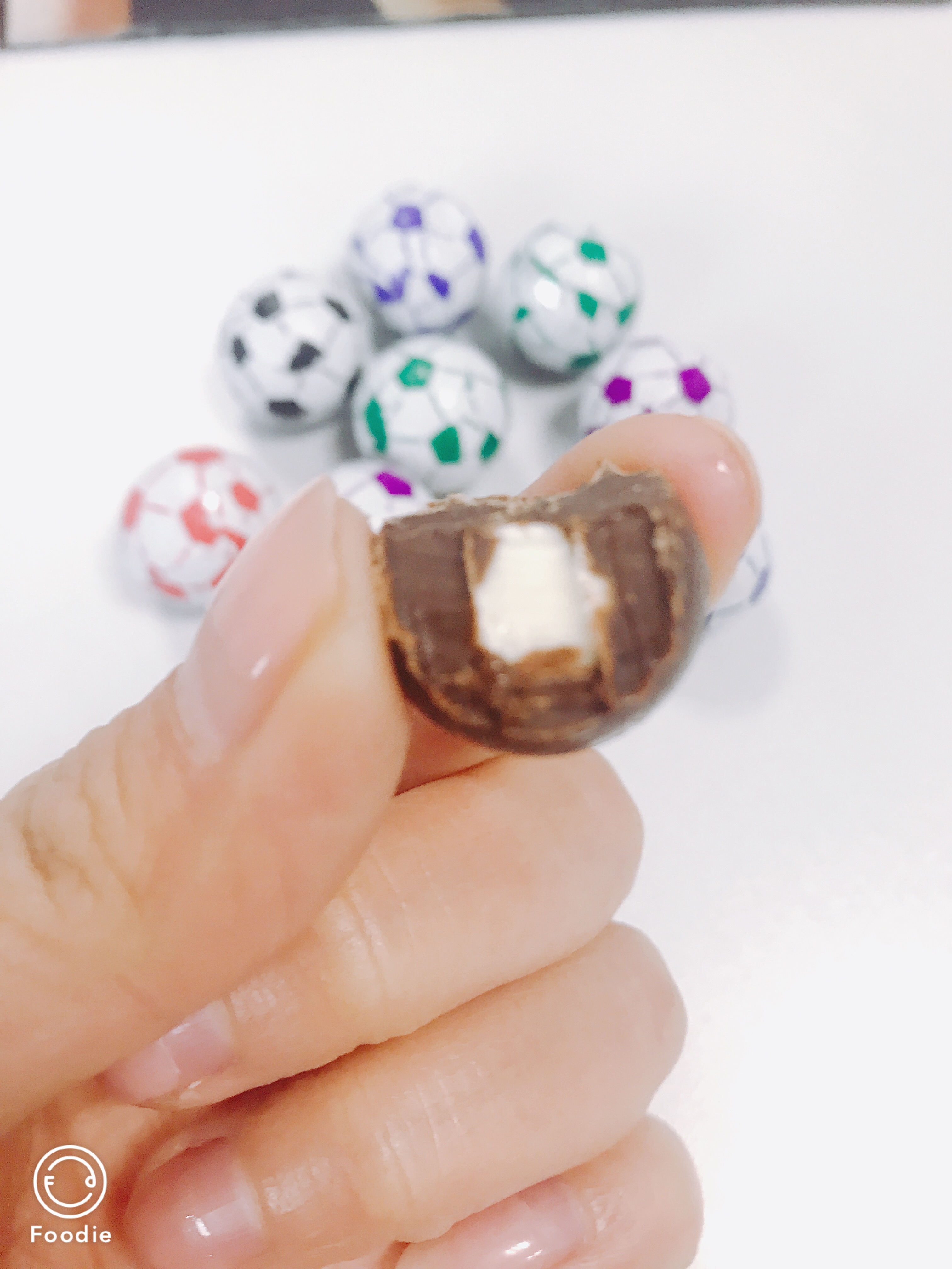 小时候的足球巧克力,童年回忆巧克力球