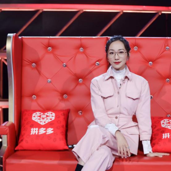 韩雪格子大衣配阔脚裤,韩雪穿格子裤照片