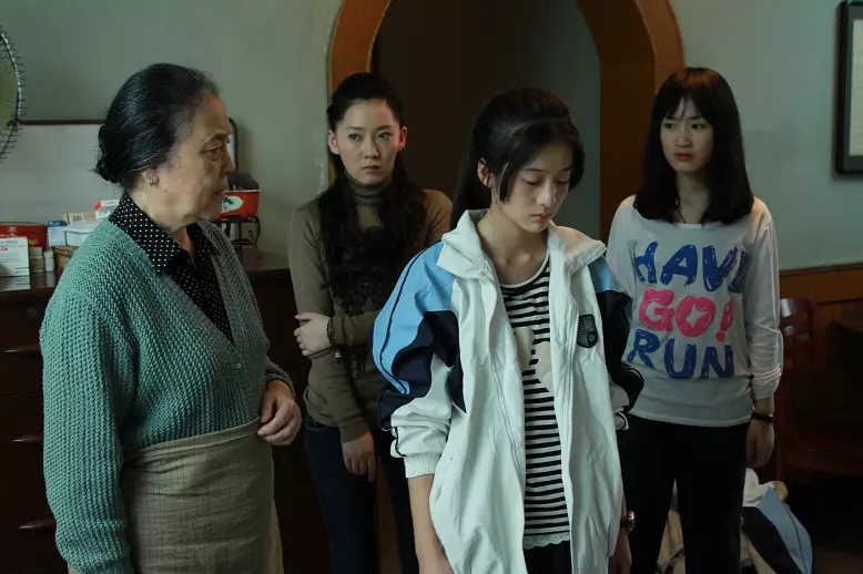 最值得看的十部华语电影 (评分高的五部华语电影)