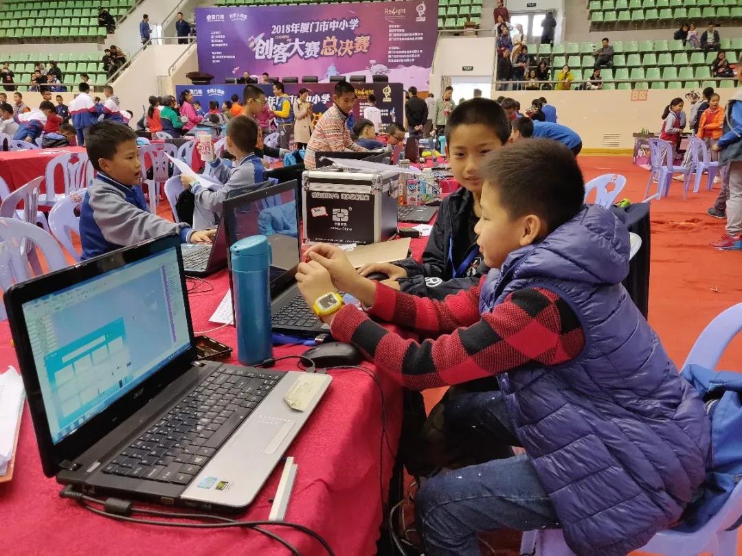 思明：让人工智能教育返璞归真