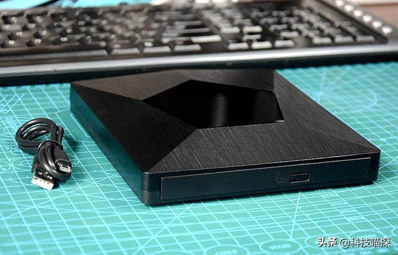 外置光驱全能和强力读取哪个好,外置光驱全功能和强读取区别