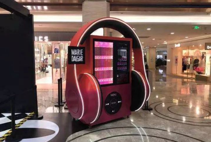 上海家化、珀莱雅与御家汇:谁能戴上化妆品“新国货”王冠?