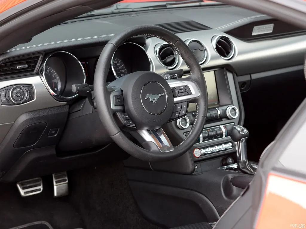 二手车二十多万小跑车,20万左右二手车跑车颜值最高