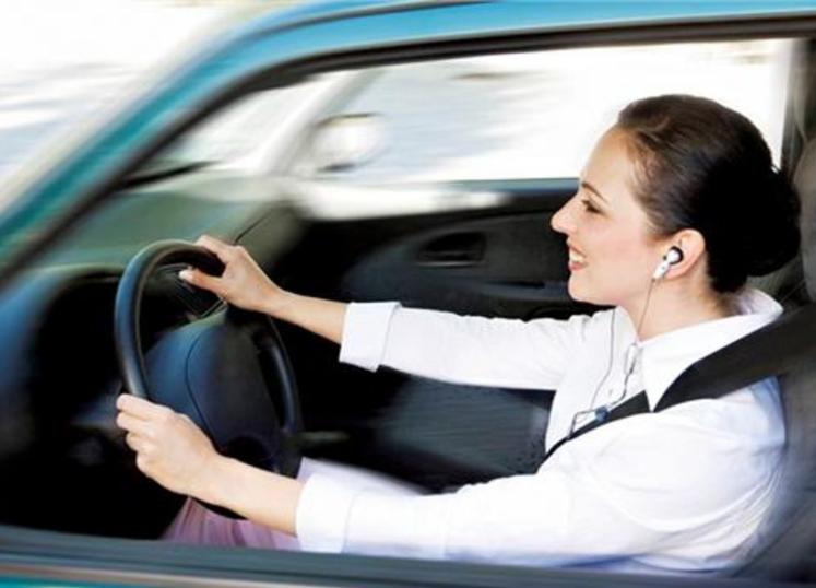 开车跑高速怎么缓解疲劳,开车跑高速犯困怎么办