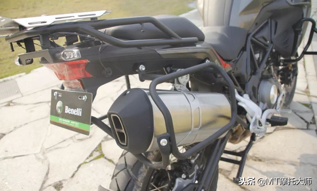 贝纳利502街车评测,贝纳利金鹏502x摩旅怎么样