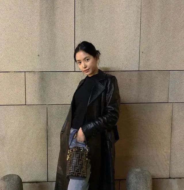 孙娜恩蚂蚁腰高清,韩国女团运动会孙娜恩