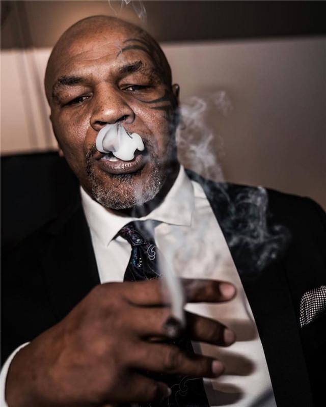 泰森给麦格雷戈的人生建议,拳王泰森最近的消息