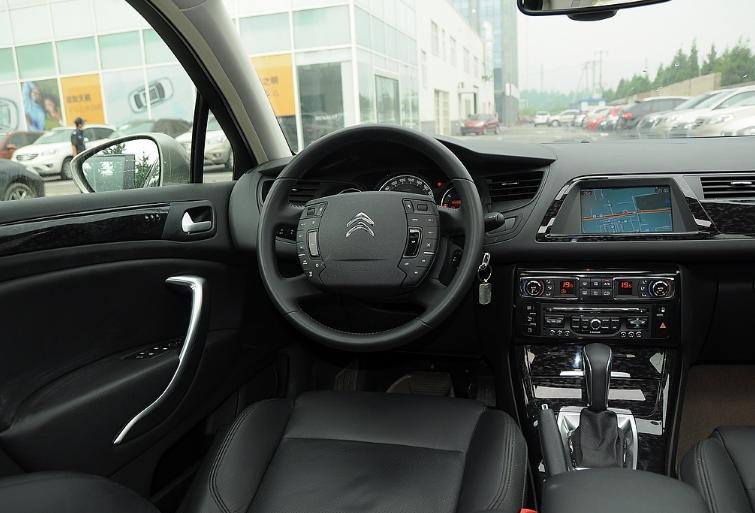 为什么雪铁龙网上的评价都很好,雪铁龙的车到底值不值得买