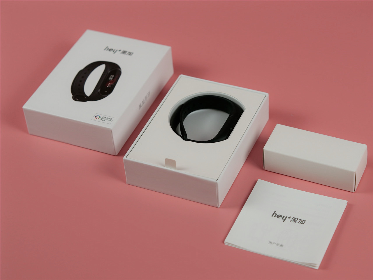 「超逸酷玩」彩色腕带的黑加手环换个心情做自己