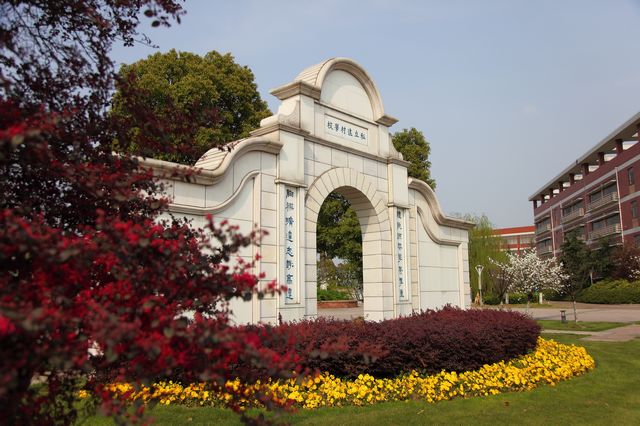 本科上线率100%的学校,无锡高中排名