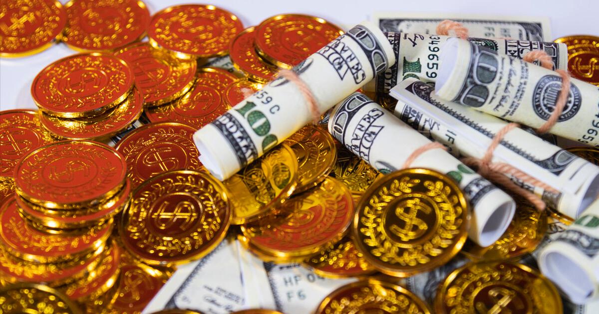 回农村创业种葡萄效益如何,80后小伙创业种葡萄