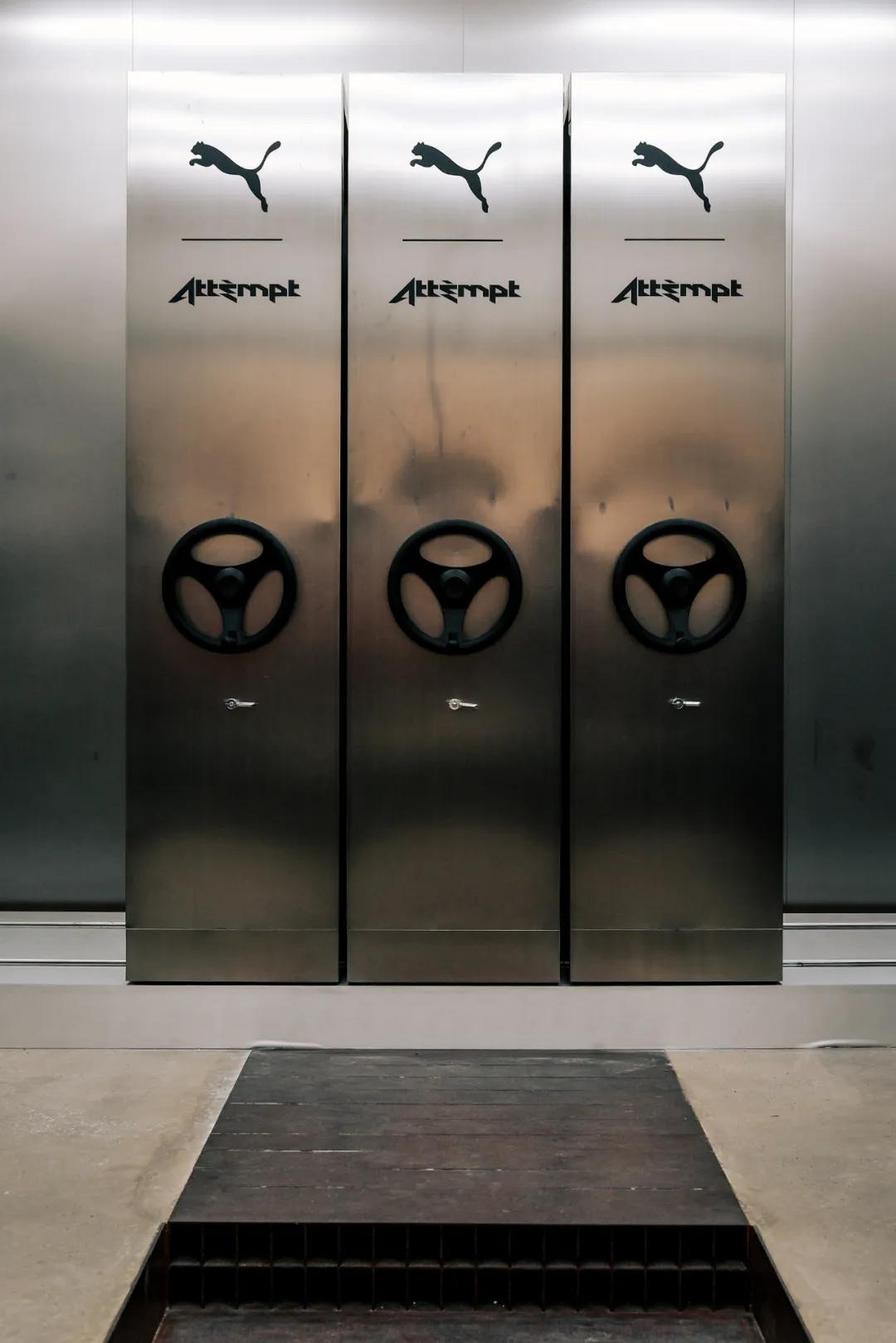 悄悄地说!我们和一众潮人被带去了个神秘空间,里面居然…