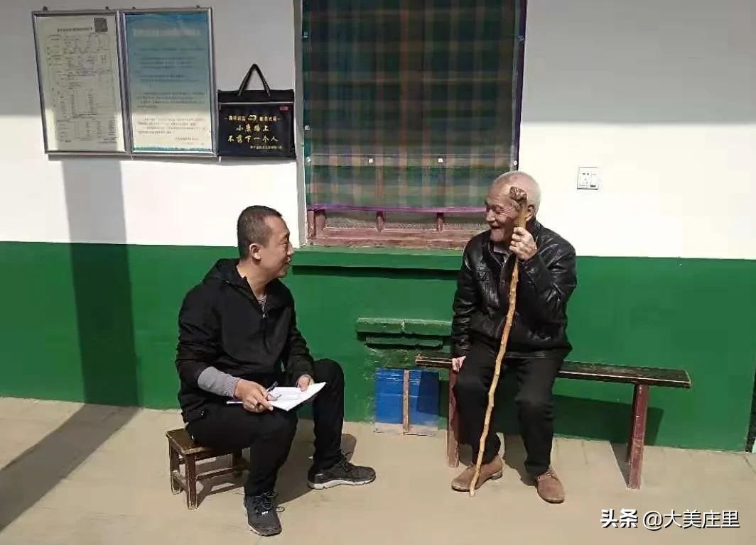 谷张村第一书记刘亮：村民的热心书记