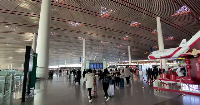 鍖椾含澶у叴鍥介檯鏈哄満杩庢潵棣栦釜鏄ヨ繍,鏄ヨ繍棣栨棩瀹炴帰鍖椾含棣栭兘鍥介檯鏈哄満