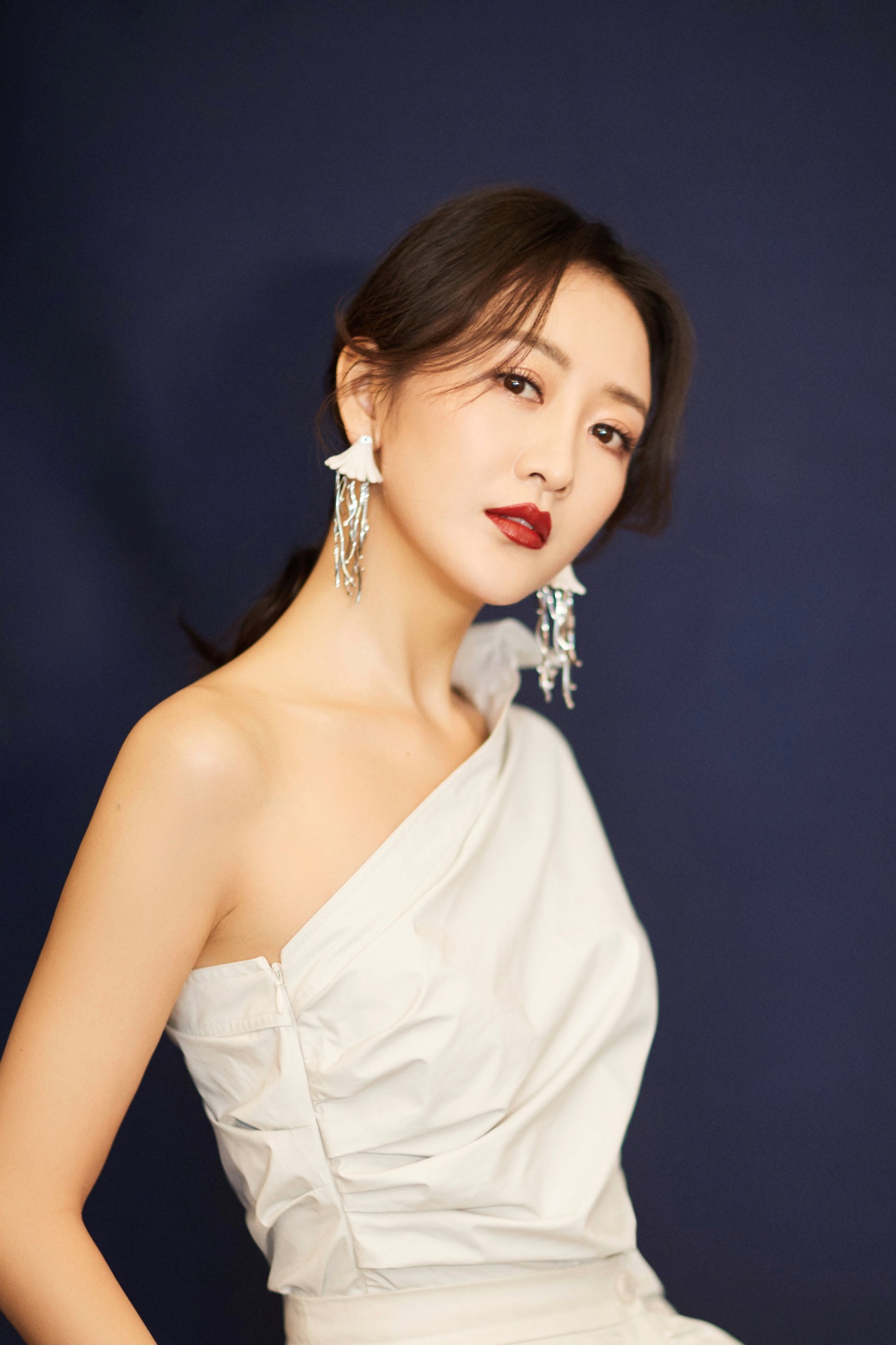 淡颜脸浓妆脸如何区分,判断你是淡颜还是浓颜