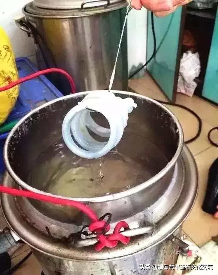 翡翠原石抛光前后比较图解,美玉抛光