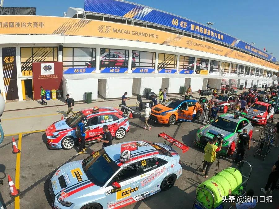 大赛车全部视频,大赛车比赛一个小时视频