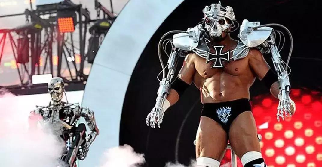 拳王暴打wwe,施瓦辛格一拳打倒wwe