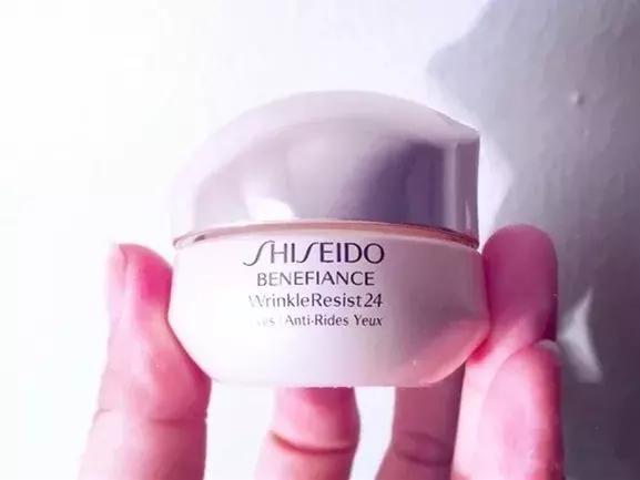 拥有这几种眼霜，你就是这条gai上最靓的仔