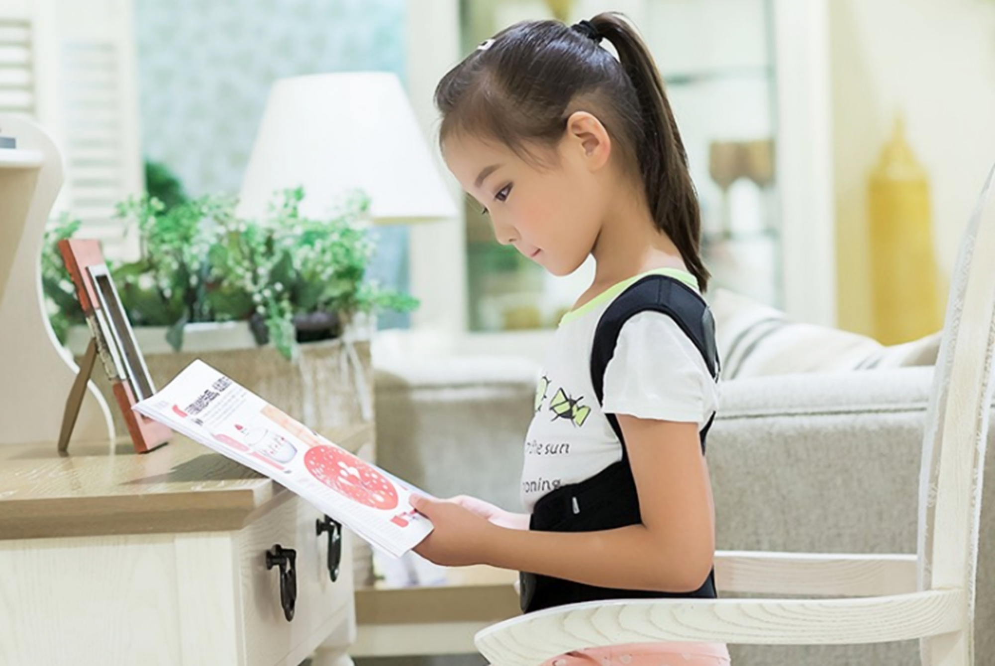 孩子驼背适合练什么,孩子驼背矫正有用吗